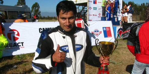 LAJINO.CL es LAJA en Internet // César Barrales, Campeón Nacional de Velocidad Superbike, Clausura 2011